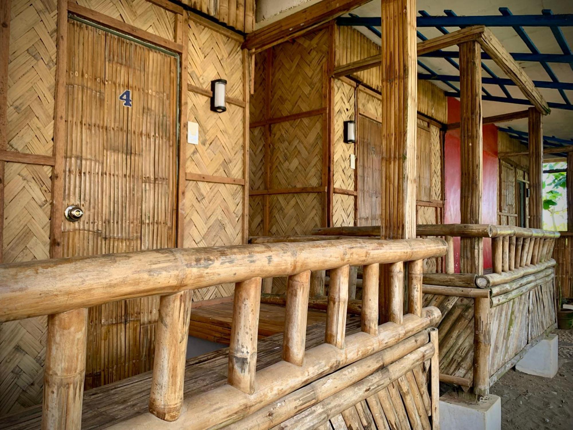 Old Parola Seaside Inn Baler Exterior foto